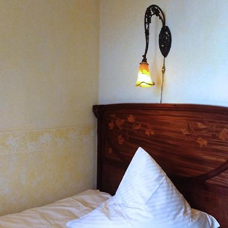 Hotel Goldener Loewe Kevelaer Esterno foto
