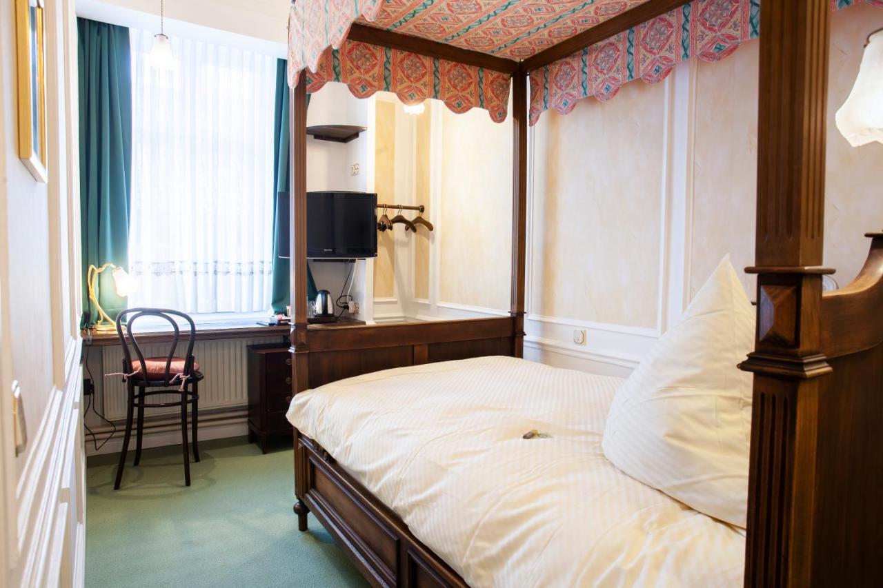 Hotel Goldener Loewe Kevelaer Esterno foto